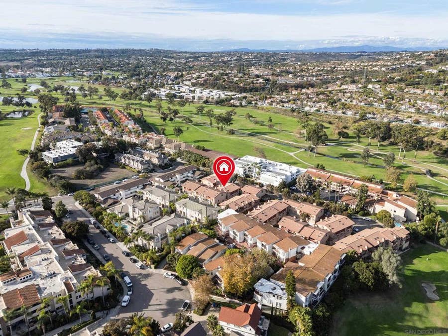 Property photo for 2565 Navarra Dr, #B, Carlsbad, CA