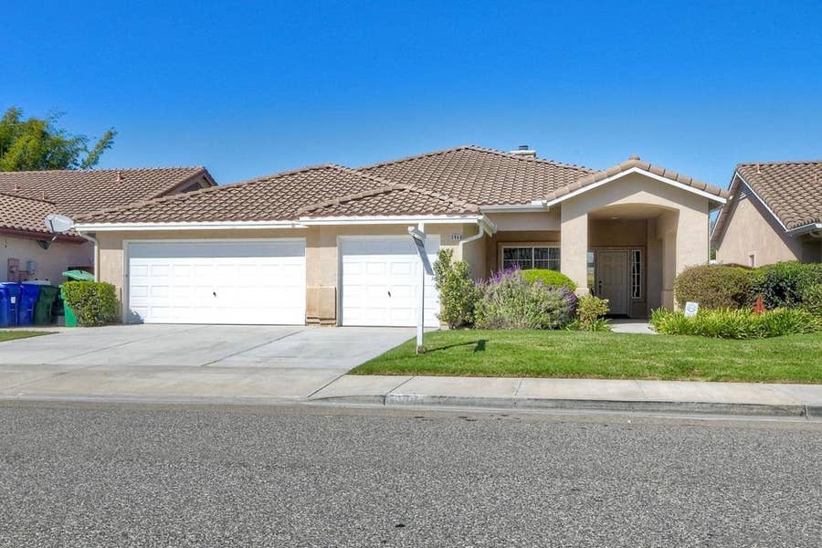 Property photo for 3960 Baja Vista, Oceanside, CA