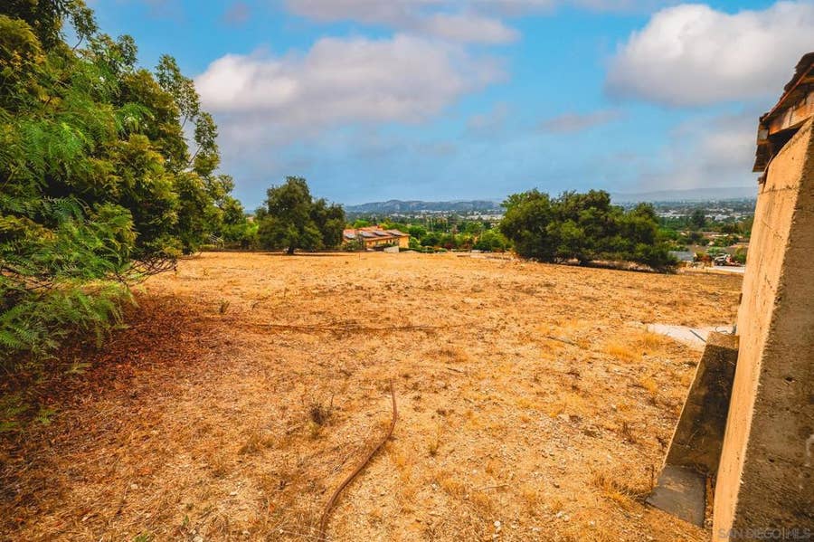 Property photo for 0 Hicrest, Glendora, CA