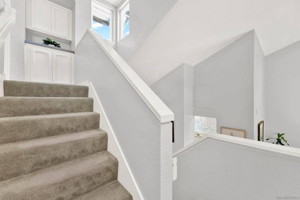 15636 Via Calanova, San Diego, CA 92128 15636 Via Calanova, San Diego, CA 92128