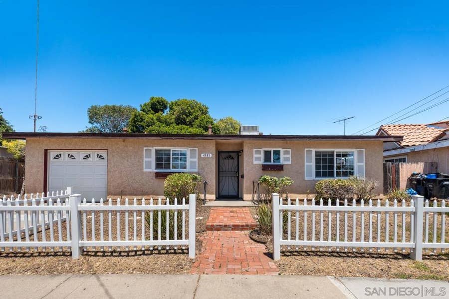 Property photo for 4581 Chinook, San Diego, CA