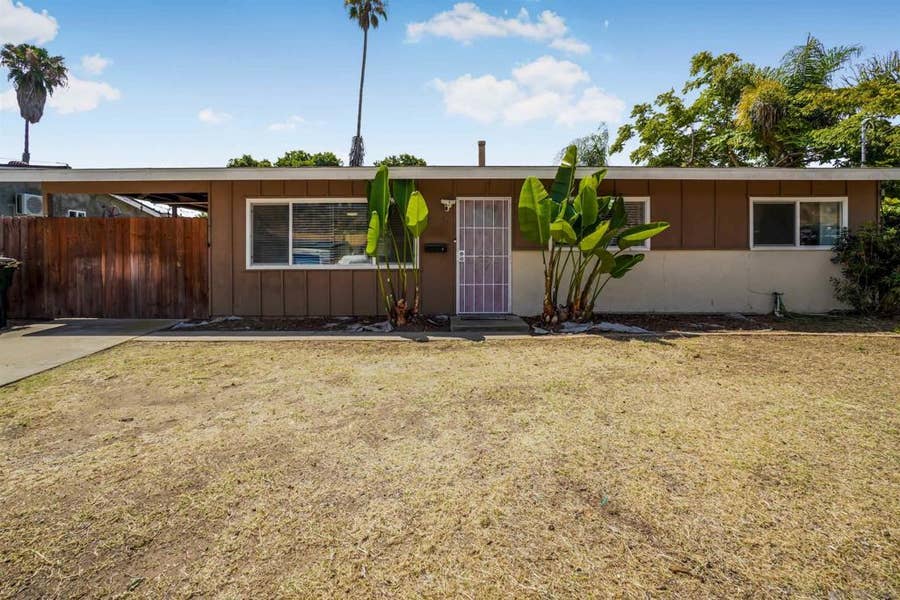 Property photo for 152 E Oxford Street, Chula Vista, CA