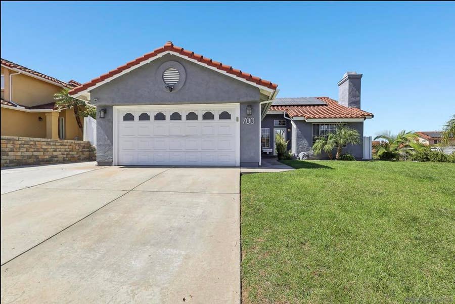 Property photo for 700 Baylor Ave, Bonita, CA
