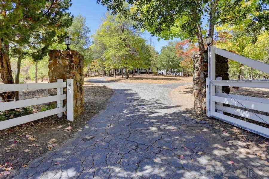 Property photo for 4402 Pine Hills Road, Julian, CA