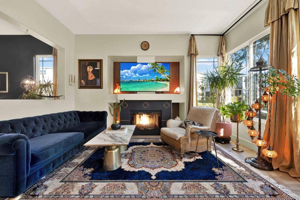 12079 World Trade Dr, #4, San Diego, CA 92128