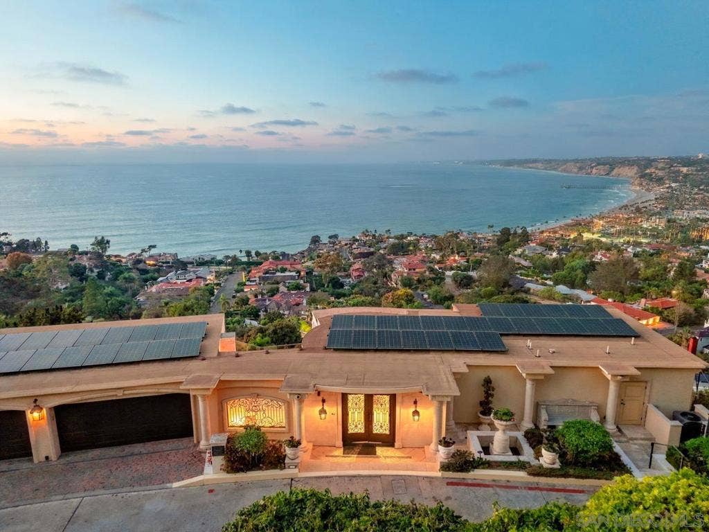 1718 Valdes, La Jolla, CA 92037 1718 Valdes, La Jolla, CA 92037