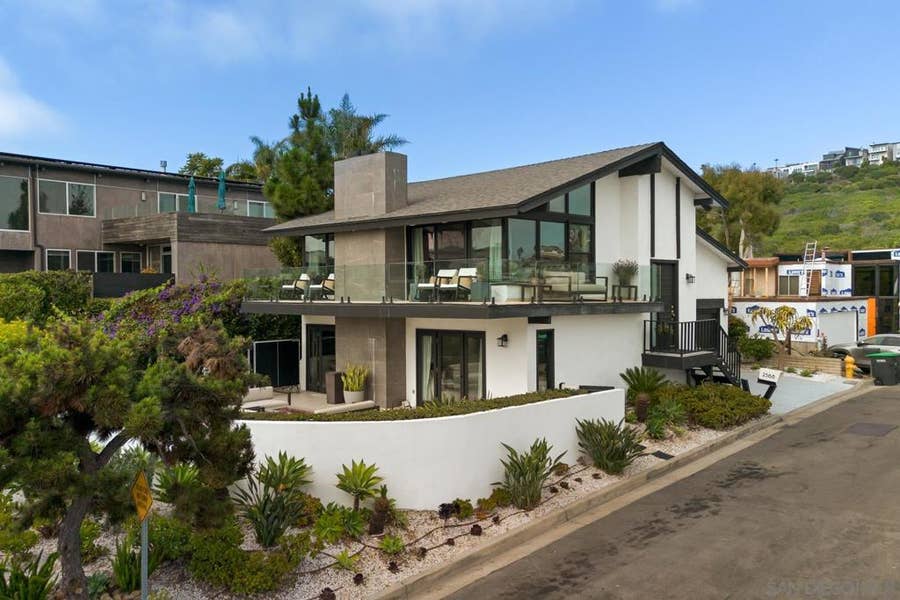 Property photo for 2568 Bonita Way, Laguna Beach, CA
