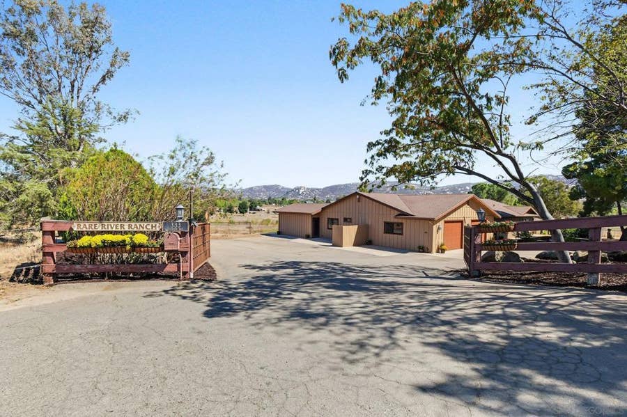 Property photo for 333 Thomsen Way, Ramona, CA