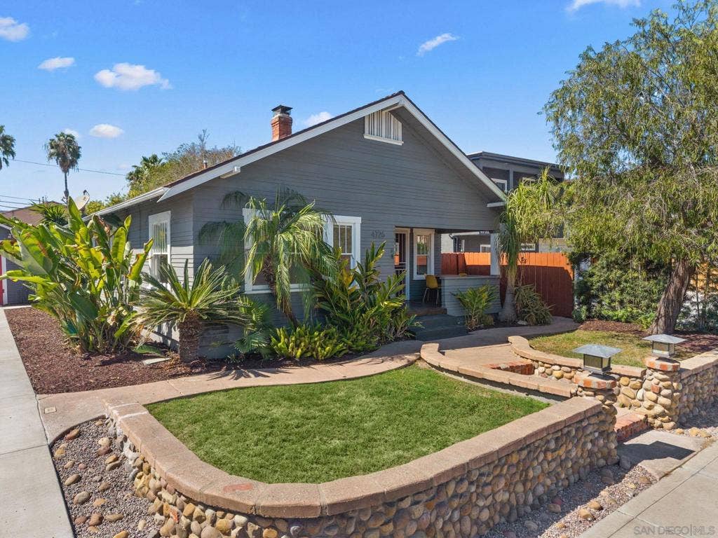 4726 Bancroft St, San Diego, CA 92116