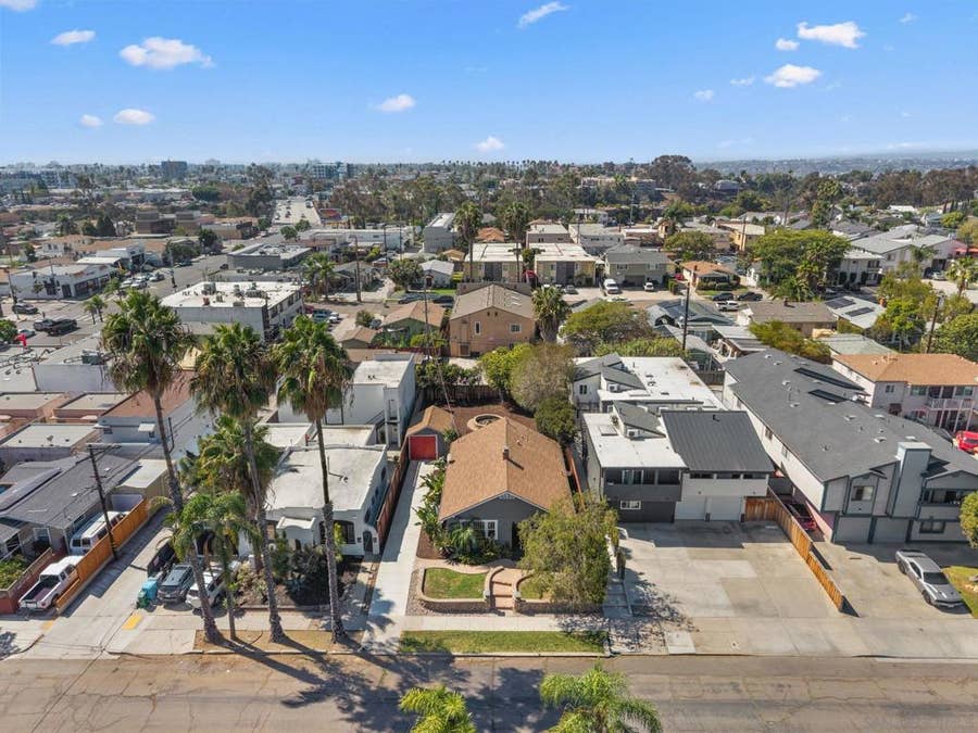 Property photo for 4726 Bancroft St, San Diego, CA