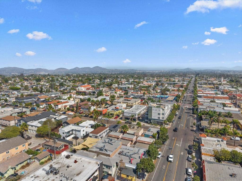 4726 Bancroft St, San Diego, CA 92116