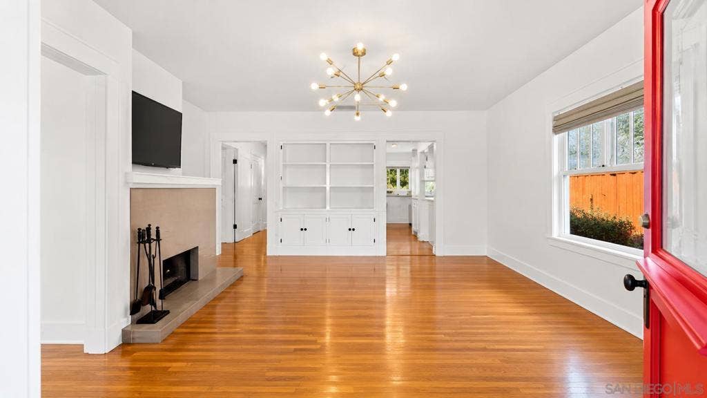 4726 Bancroft St, San Diego, CA 92116