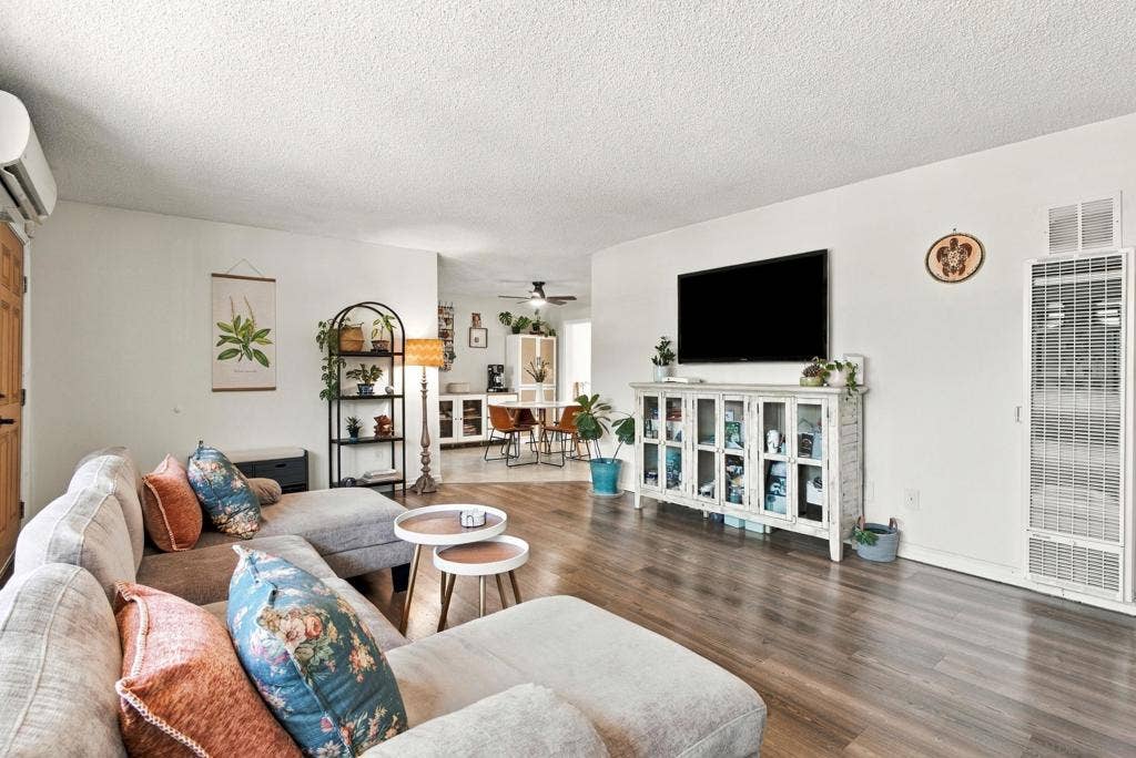 509 Alene St., Spring Valley, CA 91977 509 Alene St., Spring Valley, CA 91977