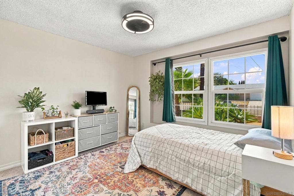509 Alene St., Spring Valley, CA 91977 509 Alene St., Spring Valley, CA 91977