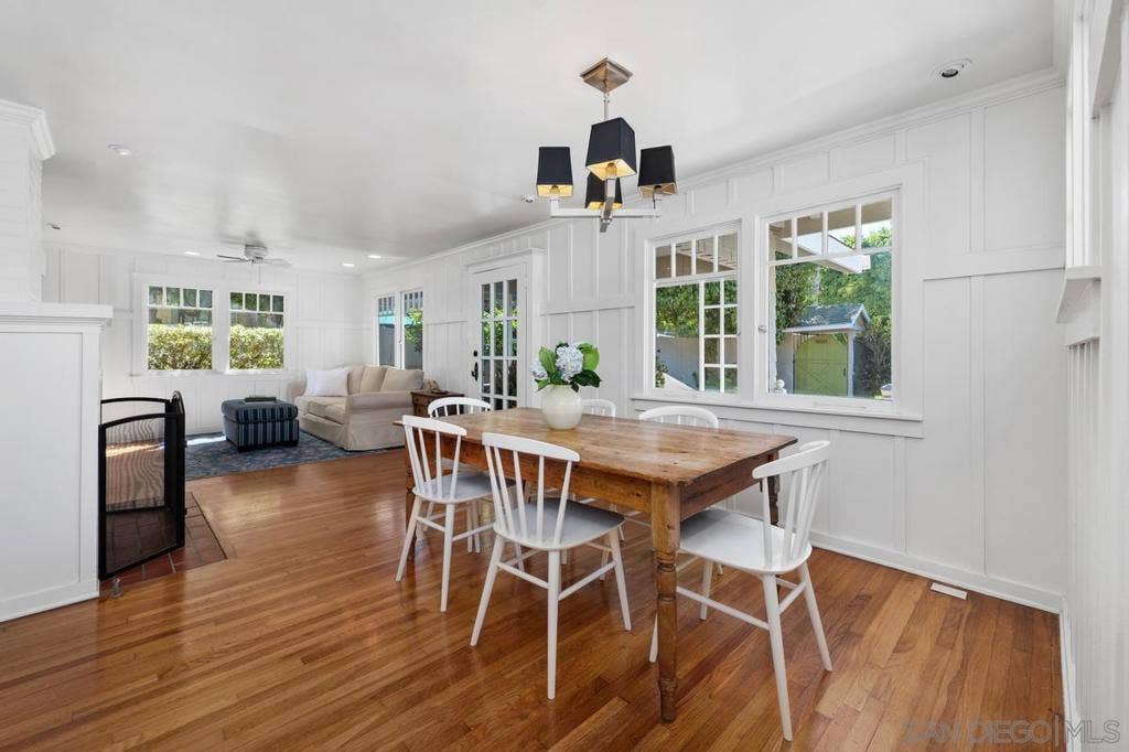 7847 Exchange Place, La Jolla, CA 92037
