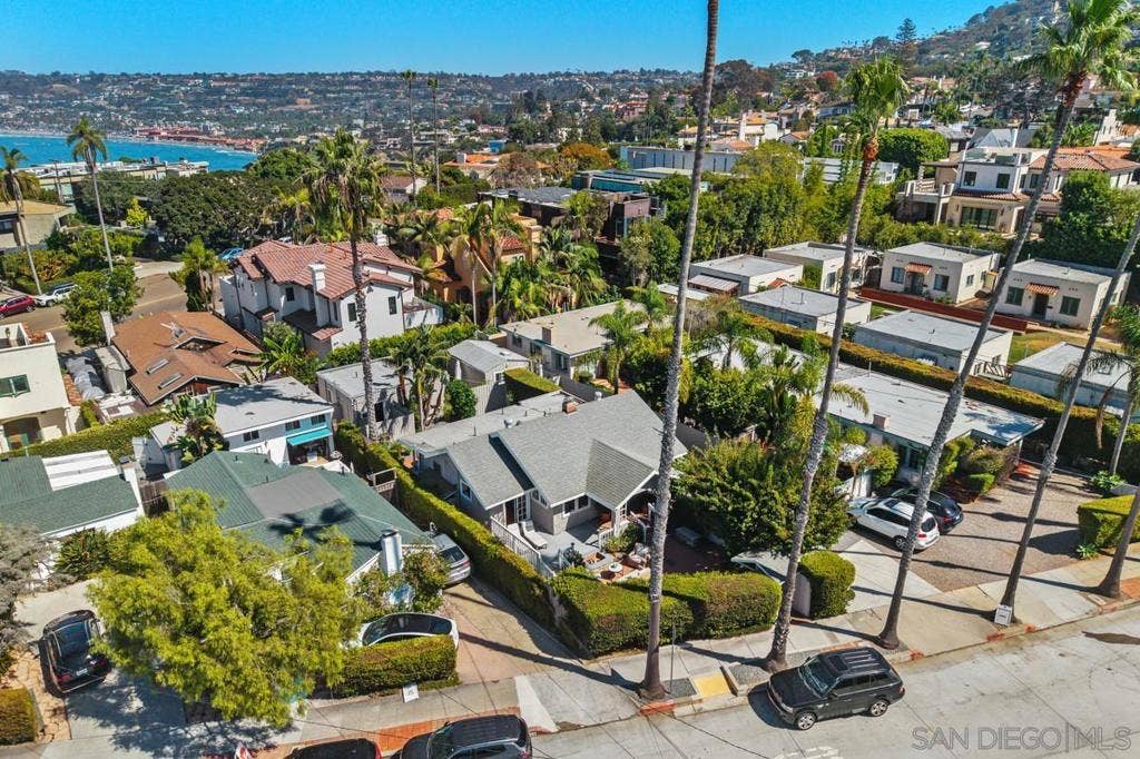 7847 Exchange Place, La Jolla, CA 92037
