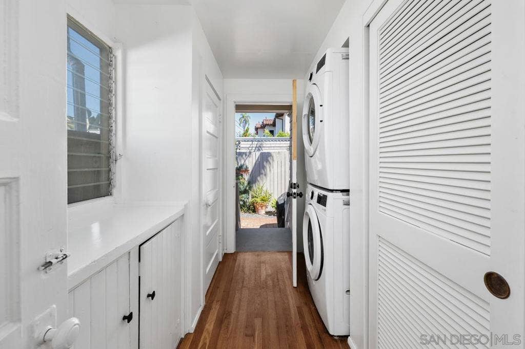 7847 Exchange Place, La Jolla, CA 92037