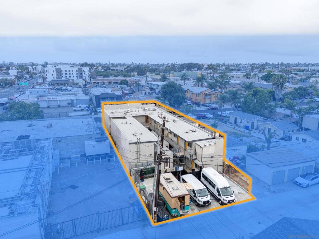 4017 42nd St, San Diego, CA 92105