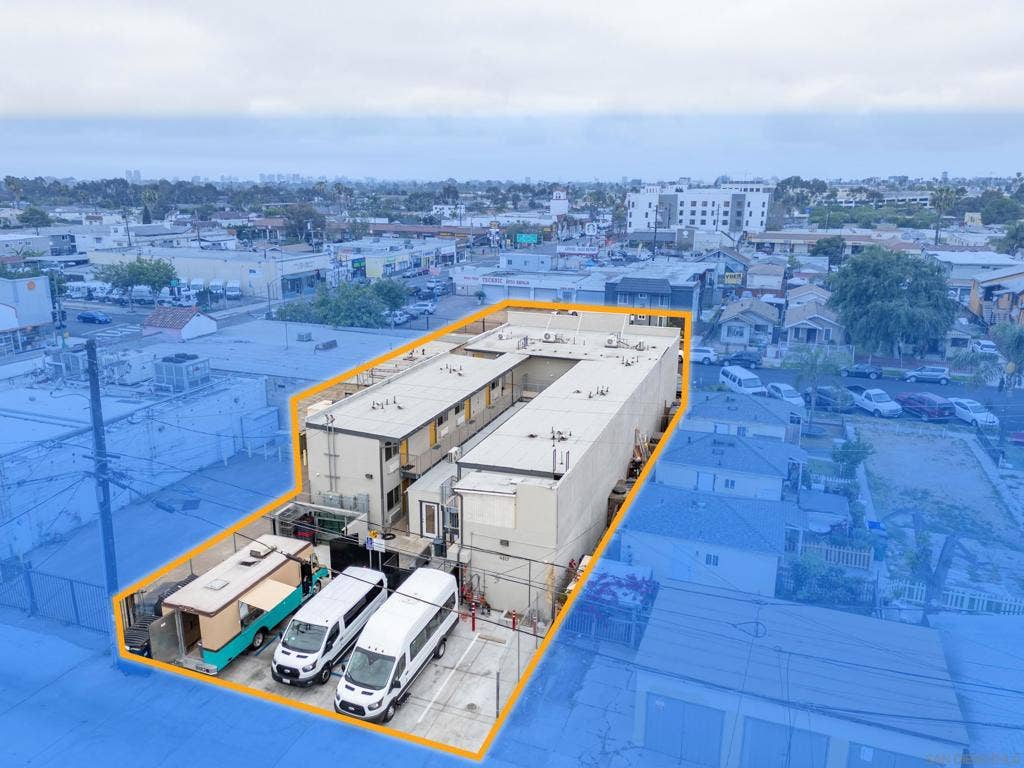 4017 42nd St, San Diego, CA 92105