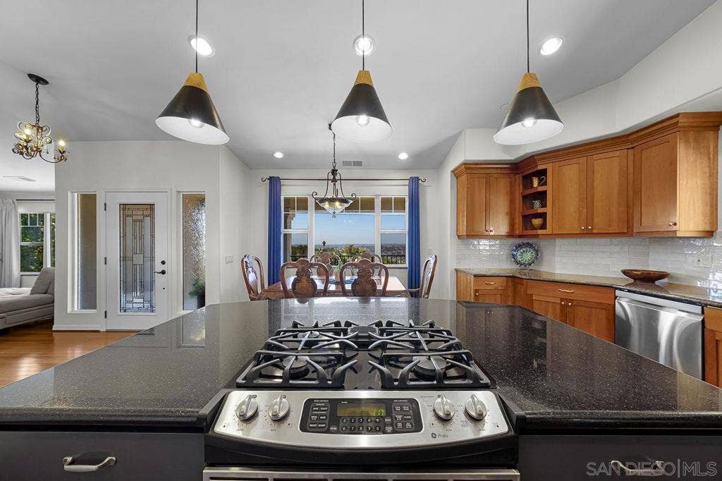 9612 Lamar, Spring Valley, CA 91977 9612 Lamar, Spring Valley, CA 91977