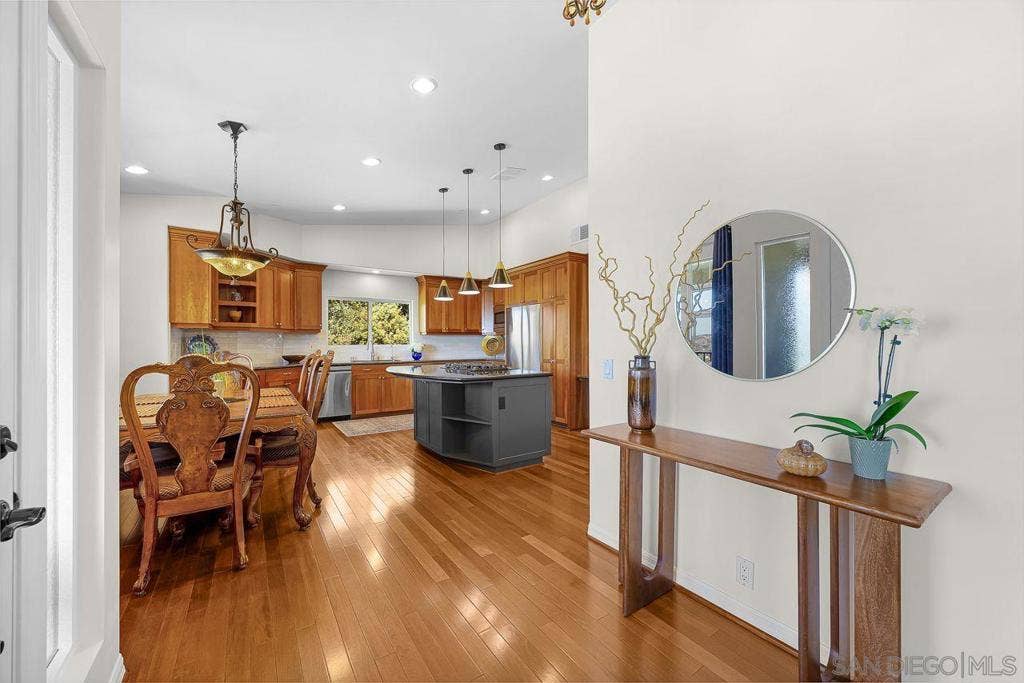 9612 Lamar, Spring Valley, CA 91977 9612 Lamar, Spring Valley, CA 91977