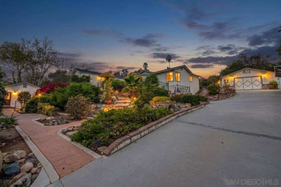 Property photo for 342 Beaumont Dr., Vista, CA
