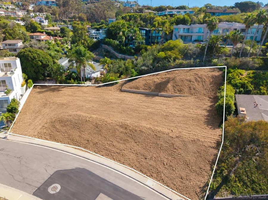 Property photo for 7145 Fairway Road, La Jolla, CA