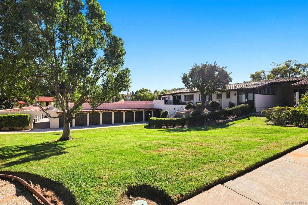 17091 Bernardo Center Dr, #B, San Diego, CA 92128