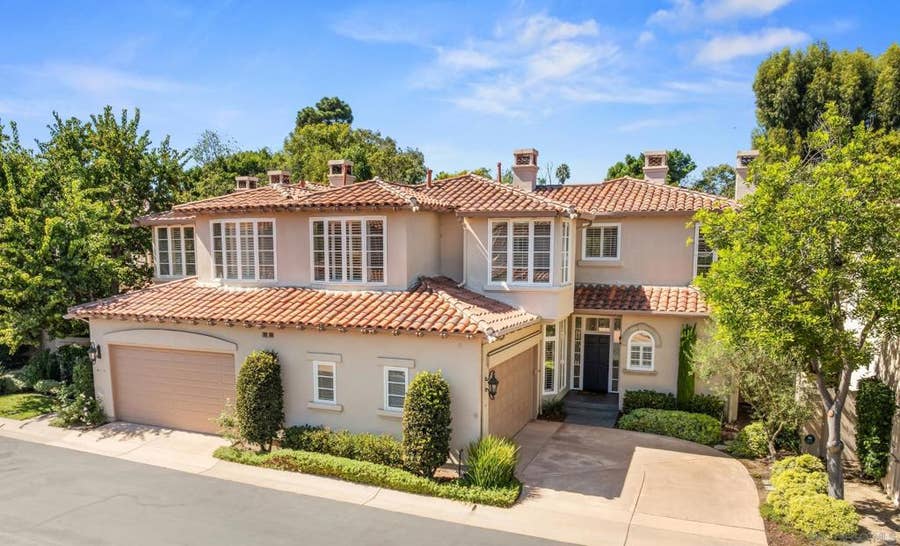 Property photo for 9744 Claiborne Square, La Jolla, CA
