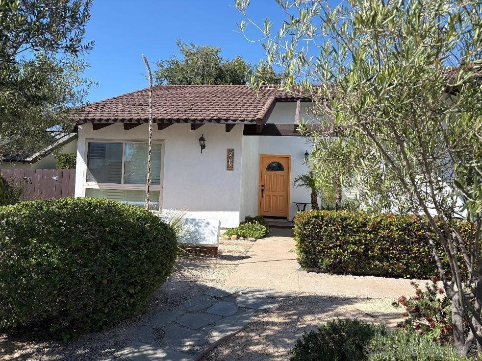 8045 Forrestal Road, San Diego, CA 92120 8045 Forrestal Road, San Diego, CA 92120