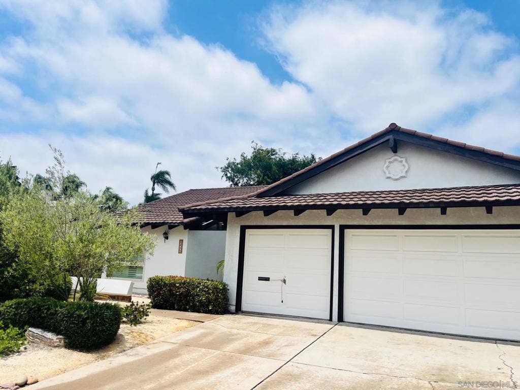 8045 Forrestal Road, San Diego, CA 92120 8045 Forrestal Road, San Diego, CA 92120
