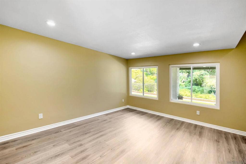 5095 La Cuenta Dr, San Diego, CA 92124 5095 La Cuenta Dr, San Diego, CA 92124