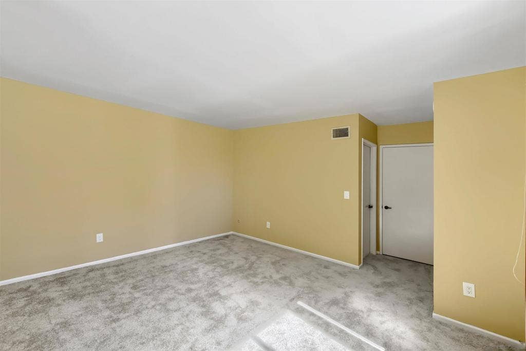 5095 La Cuenta Dr, San Diego, CA 92124 5095 La Cuenta Dr, San Diego, CA 92124