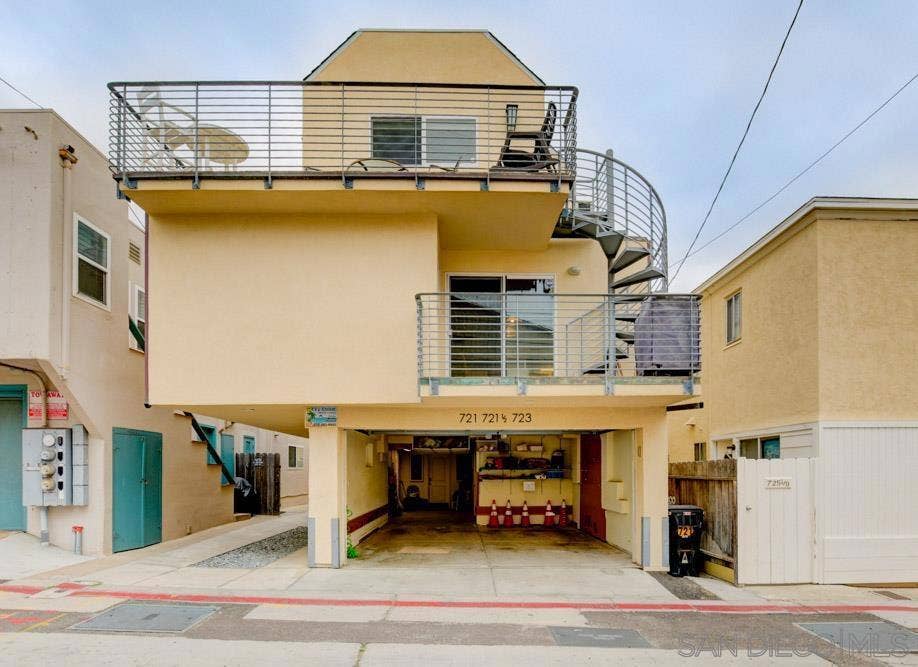 721 Ensenada Ct., San Diego, CA 92109 721 Ensenada Ct., San Diego, CA 92109
