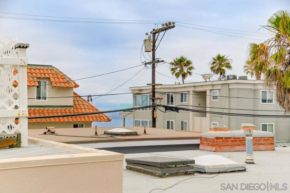 721 Ensenada Ct., San Diego, CA 92109 721 Ensenada Ct., San Diego, CA 92109