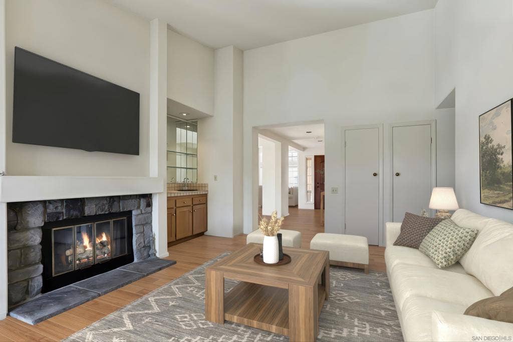 4505 Falcon Ridge Court, San Diego, CA 92130 Digitally Altered