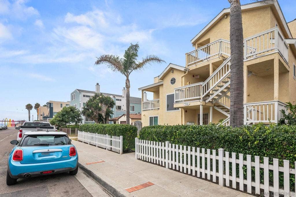 152 Evergreen Ave, #4, Imperial Beach, CA 91932