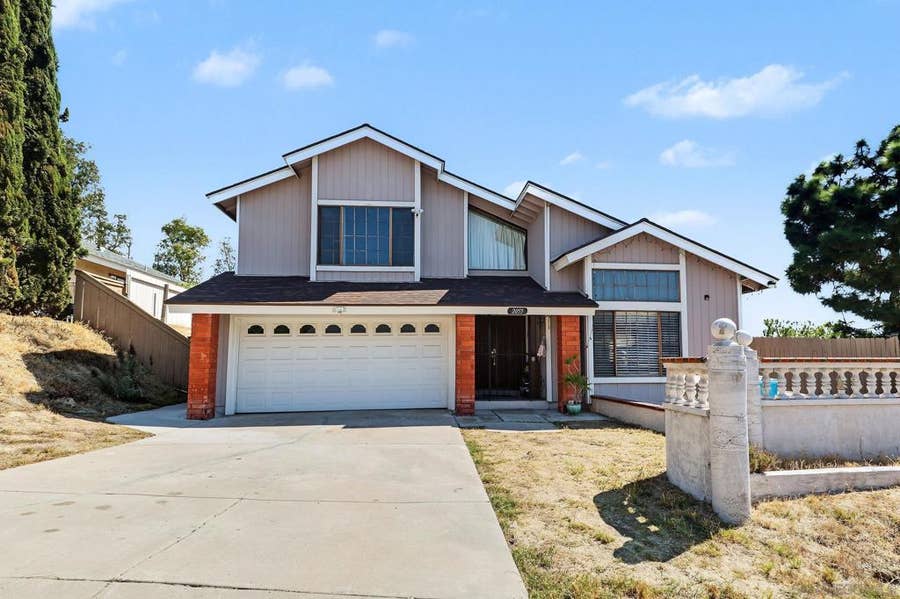 Property photo for 2055 Stillman Pl, San Diego, CA