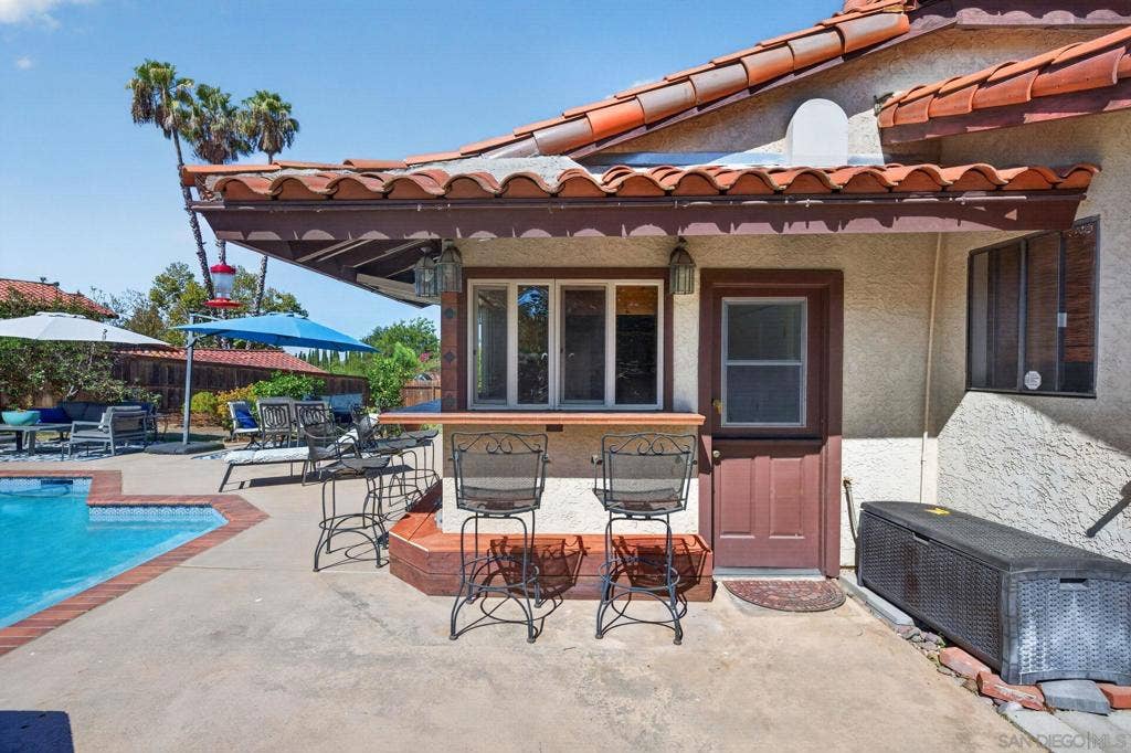 2735 Crownpoint Pl, Escondido, CA 92027 2735 Crownpoint Pl, Escondido, CA 92027