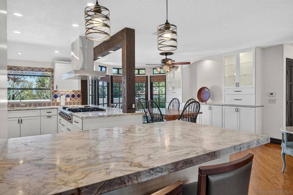2735 Crownpoint Pl, Escondido, CA 92027 2735 Crownpoint Pl, Escondido, CA 92027