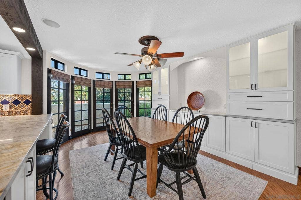 2735 Crownpoint Pl, Escondido, CA 92027 2735 Crownpoint Pl, Escondido, CA 92027