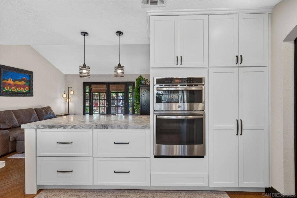2735 Crownpoint Pl, Escondido, CA 92027 2735 Crownpoint Pl, Escondido, CA 92027