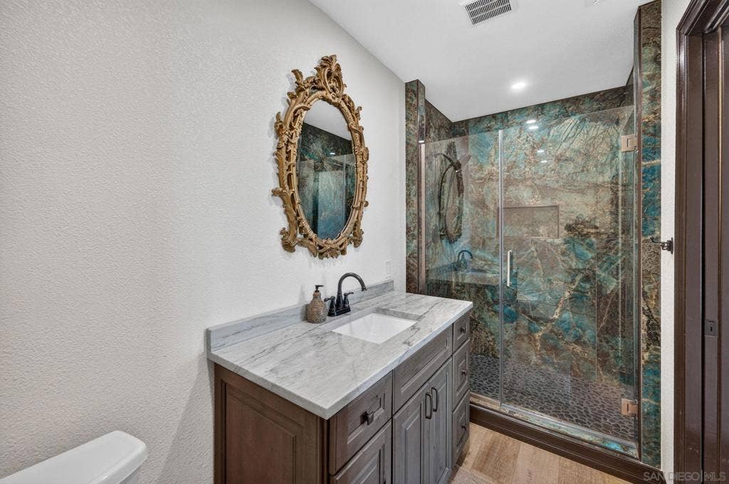 2735 Crownpoint Pl, Escondido, CA 92027 2735 Crownpoint Pl, Escondido, CA 92027