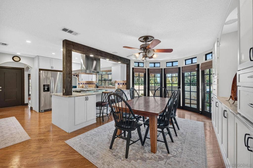 2735 Crownpoint Pl, Escondido, CA 92027 2735 Crownpoint Pl, Escondido, CA 92027