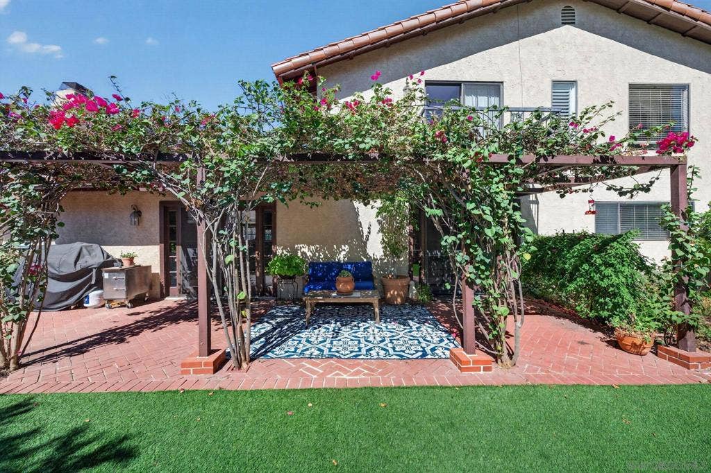 2735 Crownpoint Pl, Escondido, CA 92027 2735 Crownpoint Pl, Escondido, CA 92027