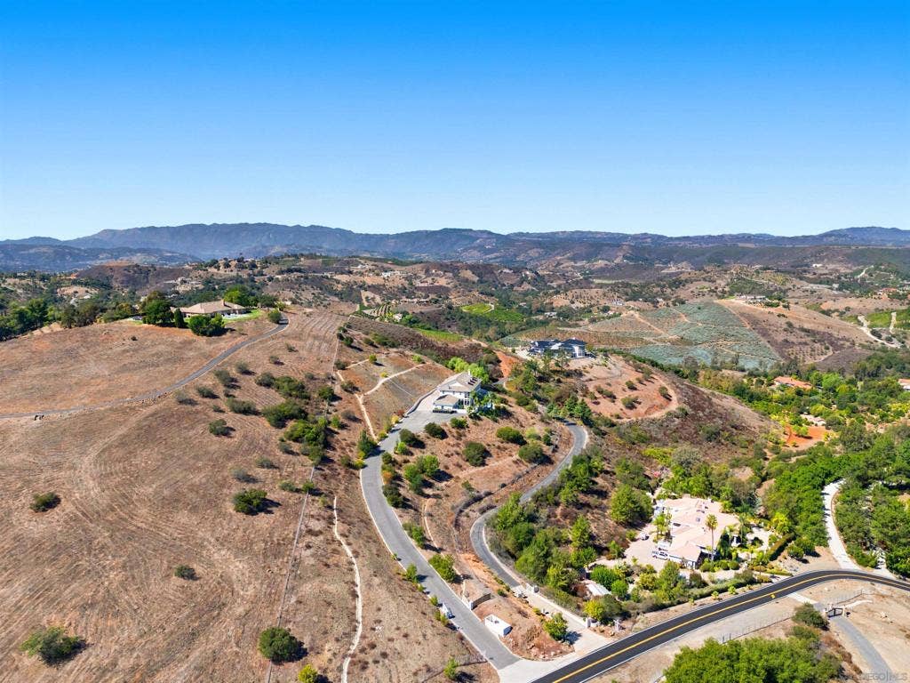 28190 Sycamore, Temecula, CA 92590 28190 Sycamore, Temecula, CA 92590