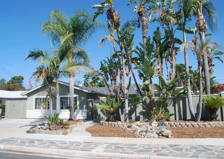 Property photo for 8330 Beaver Lake Dr, San Diego, CA