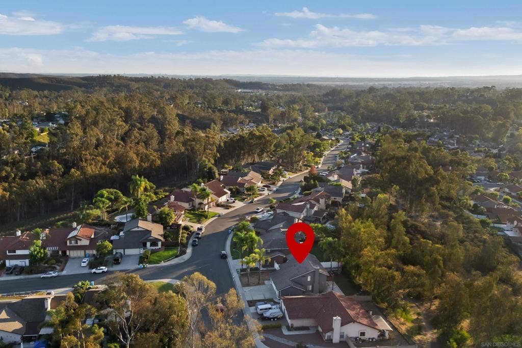 10790 Oakbend Drive, San Diego, CA 92131
