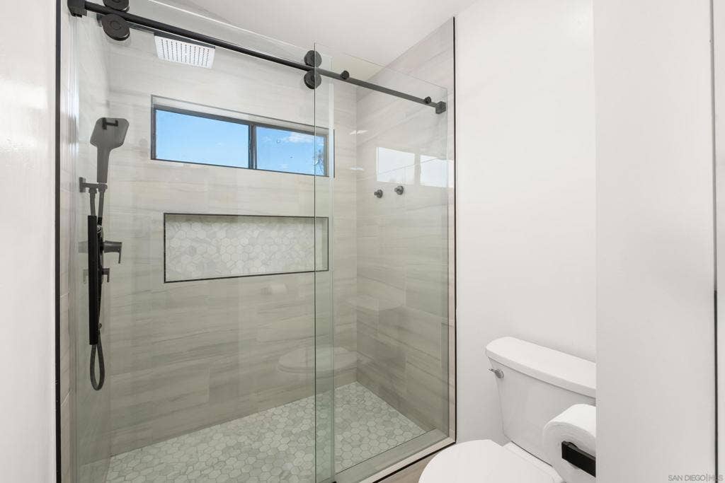 10790 Oakbend Drive, San Diego, CA 92131