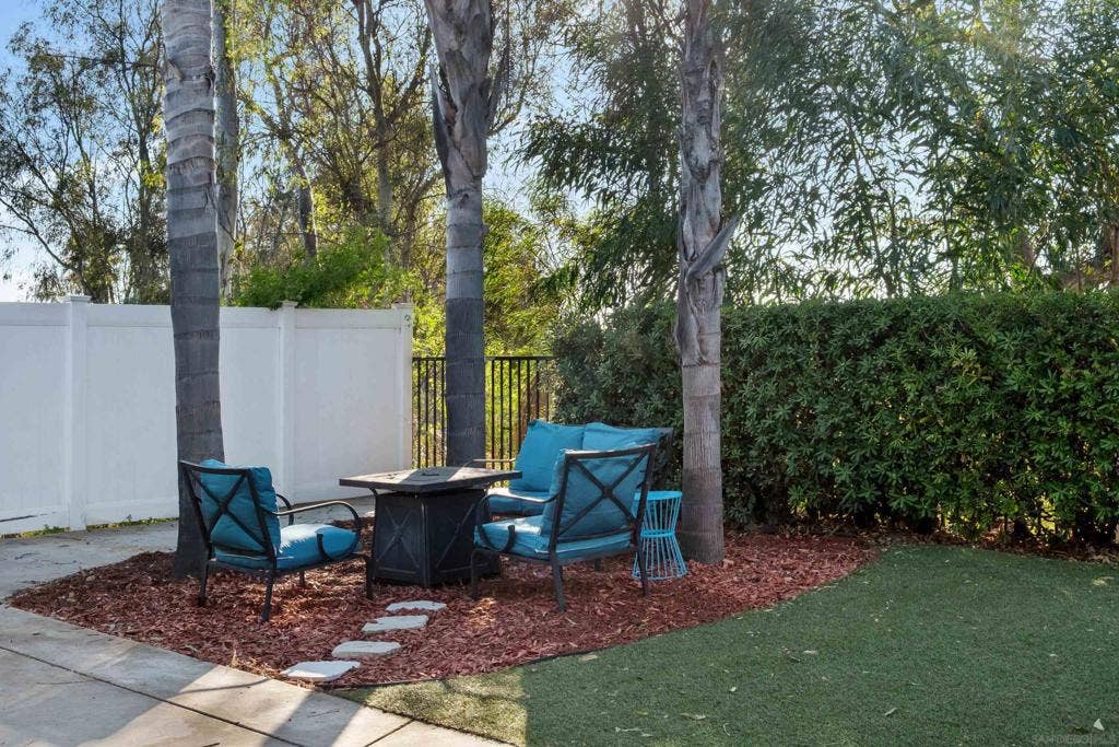 10790 Oakbend Drive, San Diego, CA 92131